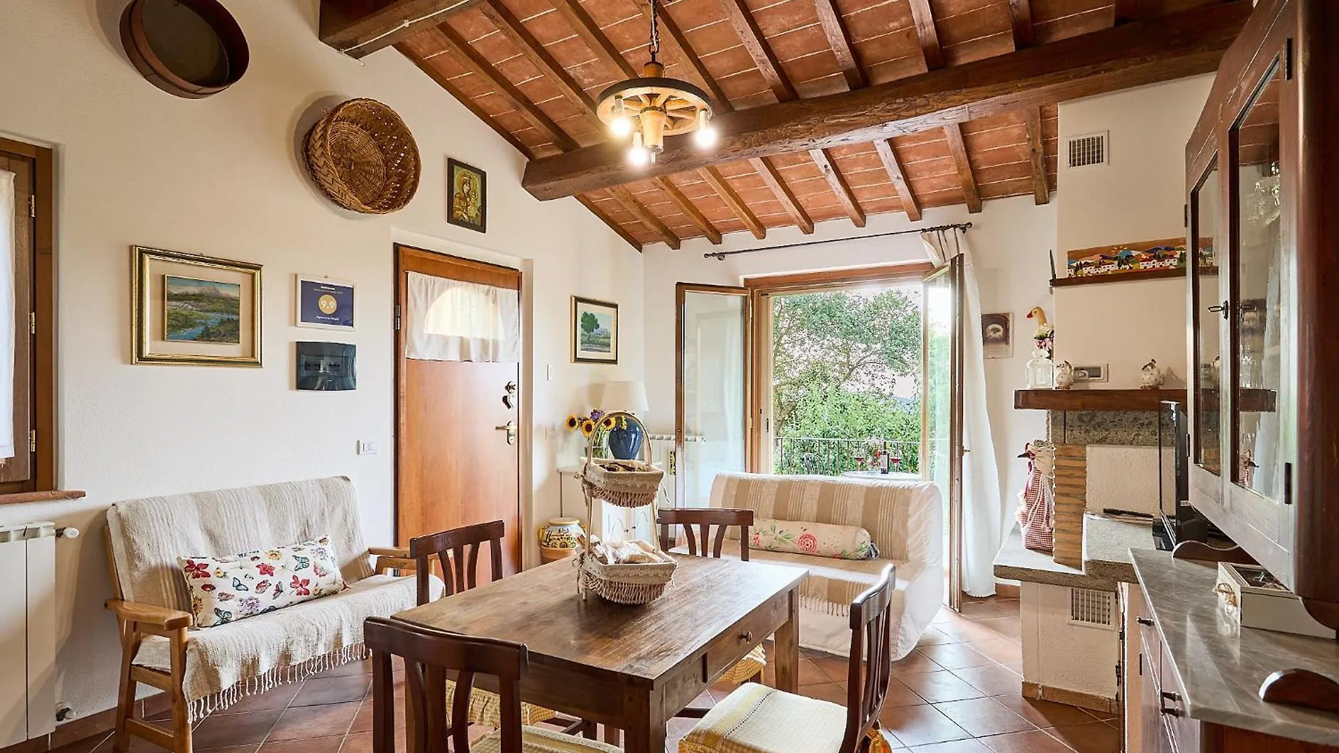 Agriturismo I Roseti Montepulciano Stazione